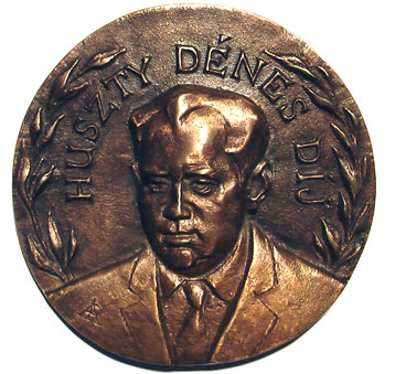 Huszty Dénes emlékdíj